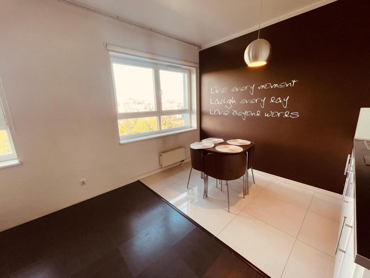 Apartamenty Ktw Debowe Tarasy คาโตวีตเซ ภายนอก รูปภาพ
