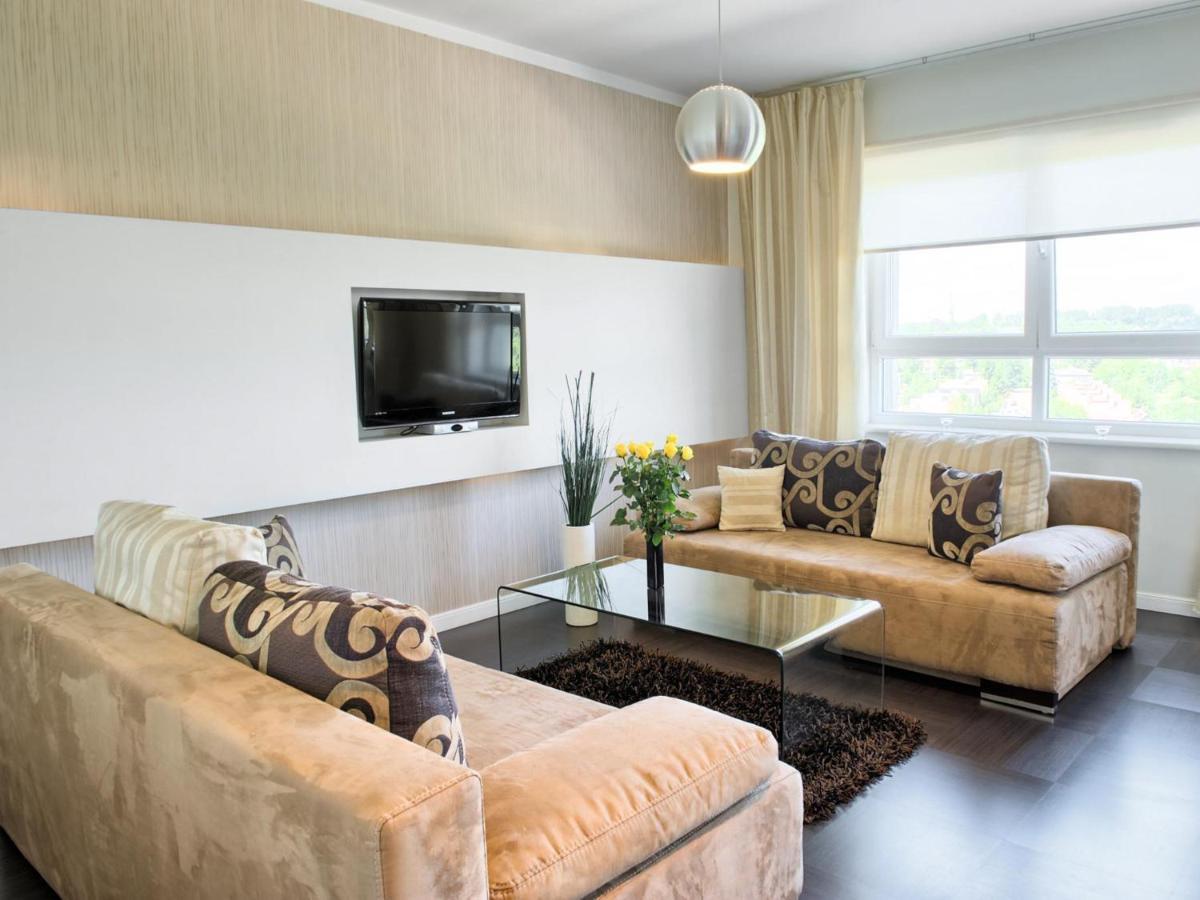 Apartamenty Ktw Debowe Tarasy คาโตวีตเซ ภายนอก รูปภาพ