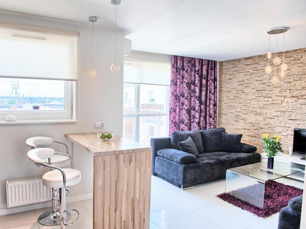 Apartamenty Ktw Debowe Tarasy คาโตวีตเซ ภายนอก รูปภาพ