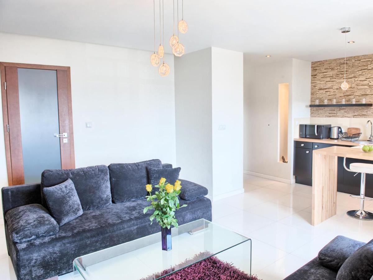 Apartamenty Ktw Debowe Tarasy คาโตวีตเซ ภายนอก รูปภาพ